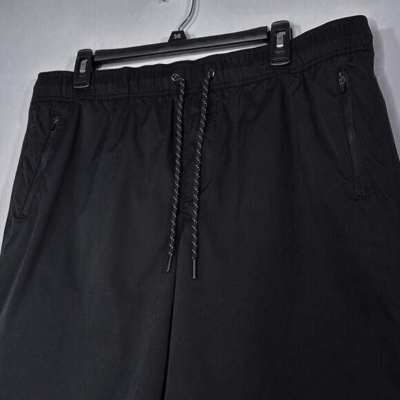 NWT Urban Pipeline Black Super Flex Durable Stretch Fabric Jogger Short Size 36 - Picture 2 of 11